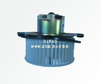 BLOWER MOTOR/NISS UD/TATA